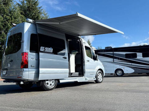 2025 Mercedes-Benz Sprinter
