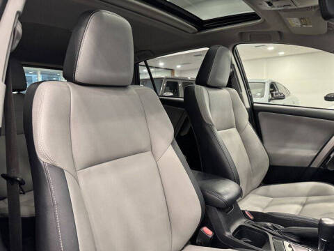 2017 Toyota RAV4 Hybrid Limited