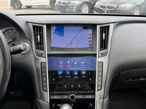 2015 Infiniti Q50 Premium