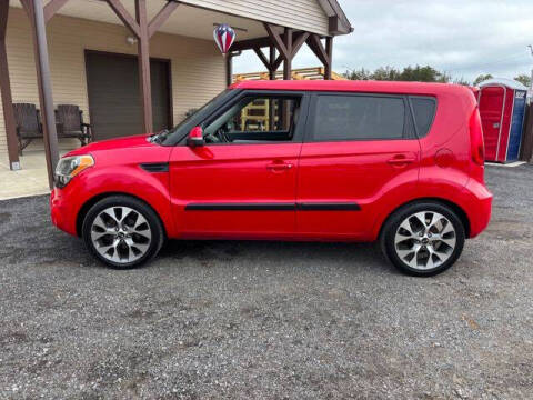 2013 Kia Soul +
