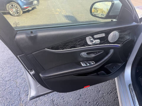 2017 Mercedes-Benz E-Class E 300 4MATIC