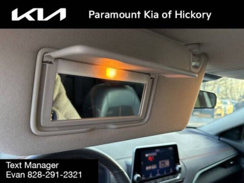 2022 Nissan Altima 2.5 SR