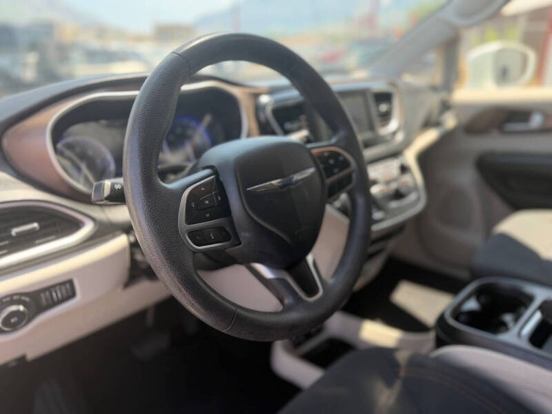 2018 Chrysler Pacifica Touring Plus