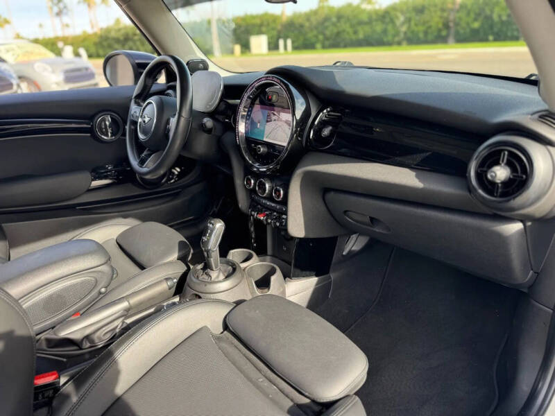 2022 MINI Hardtop 2 Door Cooper S