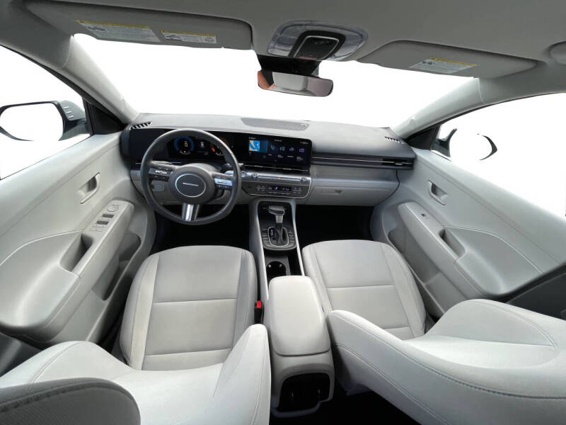 2025 Hyundai Kona SEL