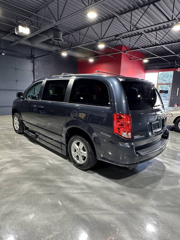 2013 Dodge Grand Caravan SXT