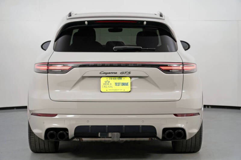 2021 Porsche Cayenne GTS