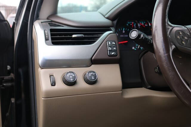 2017 Chevrolet Suburban LT