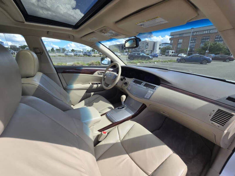 2010 Toyota Avalon