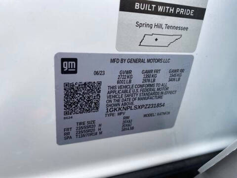 2023 GMC Acadia Denali