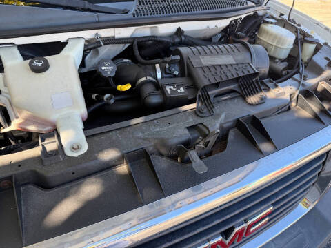 2016 GMC Savana 2500