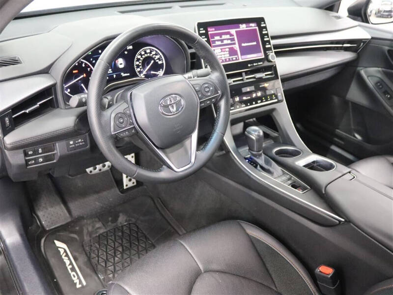 2021 Toyota Avalon XSE Nightshade