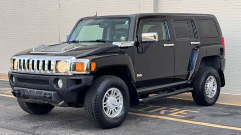 2010 HUMMER H3 for sale at Carland Auto Sales INC. in Portsmouth VA