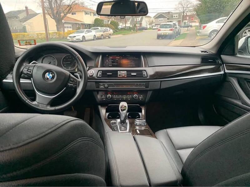 2016 BMW 5 Series 528i xDrive