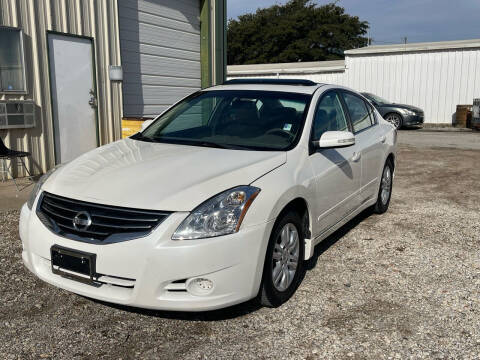 2010 Nissan Altima for sale at Efficient Auto Sales in Crowley TX