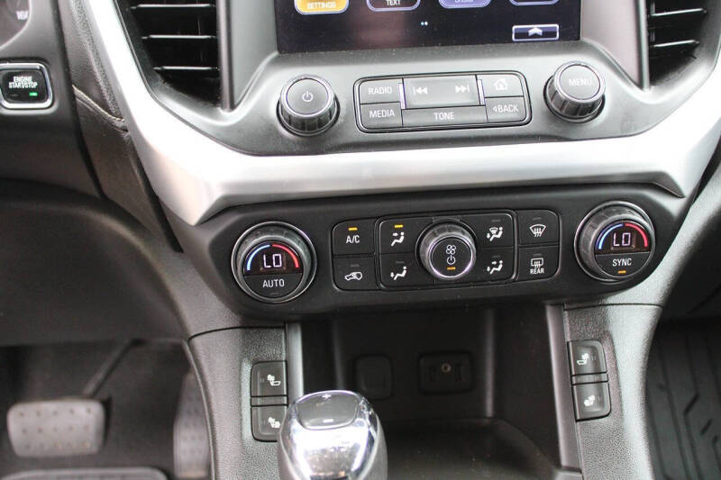 2019 GMC Acadia SLE-2