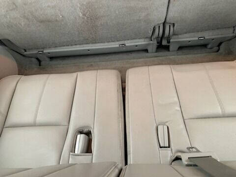 2013 Chevrolet Tahoe  - $8,950