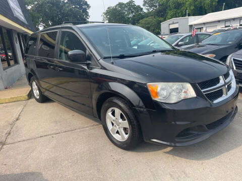 2012 Dodge Grand Caravan for sale at Auto Space LLC in Norfolk VA