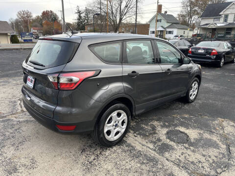 2017 Ford Escape S