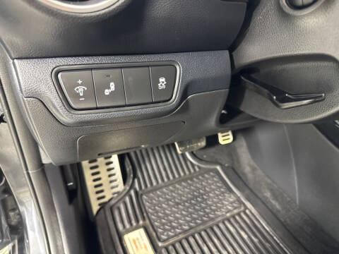 2022 Kia Forte GT Line