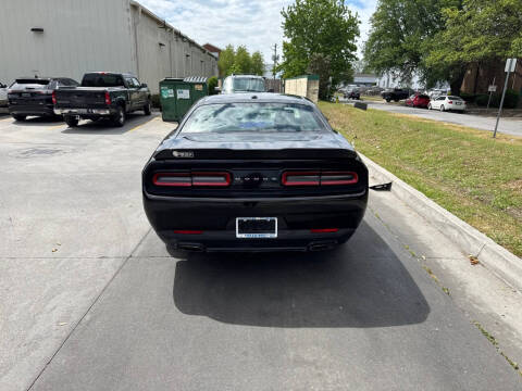 2015 Dodge Challenger SXT