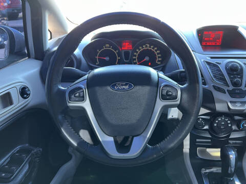 2013 Ford Fiesta SE
