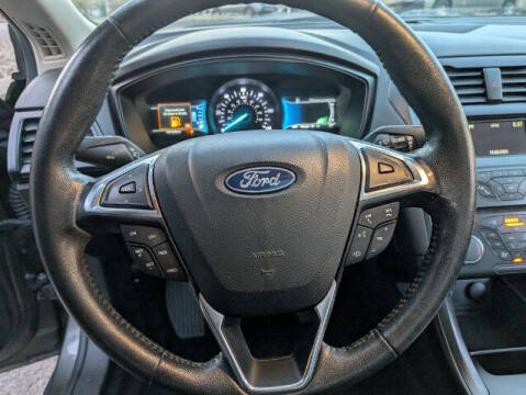 2018 Ford Fusion Hybrid SE