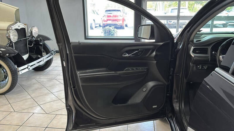 2018 GMC Acadia SLT-1