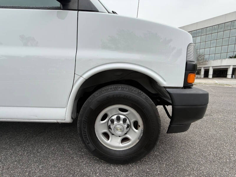 2020 Chevrolet Express 2500