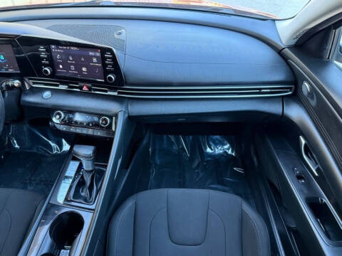 2021 Hyundai Elantra