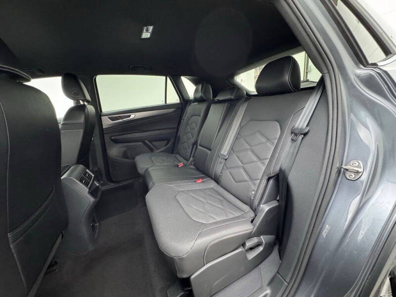 2024 Volkswagen Atlas Cross Sport SE 4Motion