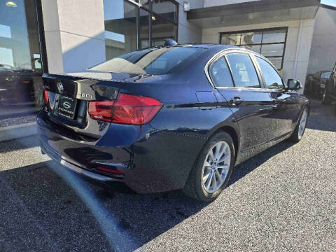 2017 BMW 3 Series 320i xDrive