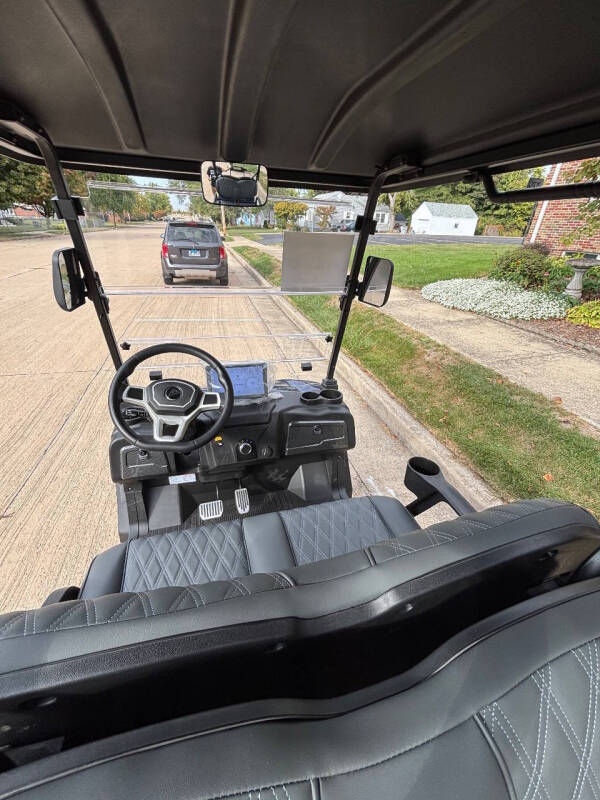 2025 DENAGO EV Nomad XL