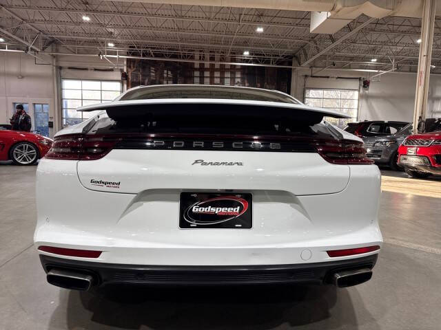 2017 Porsche Panamera