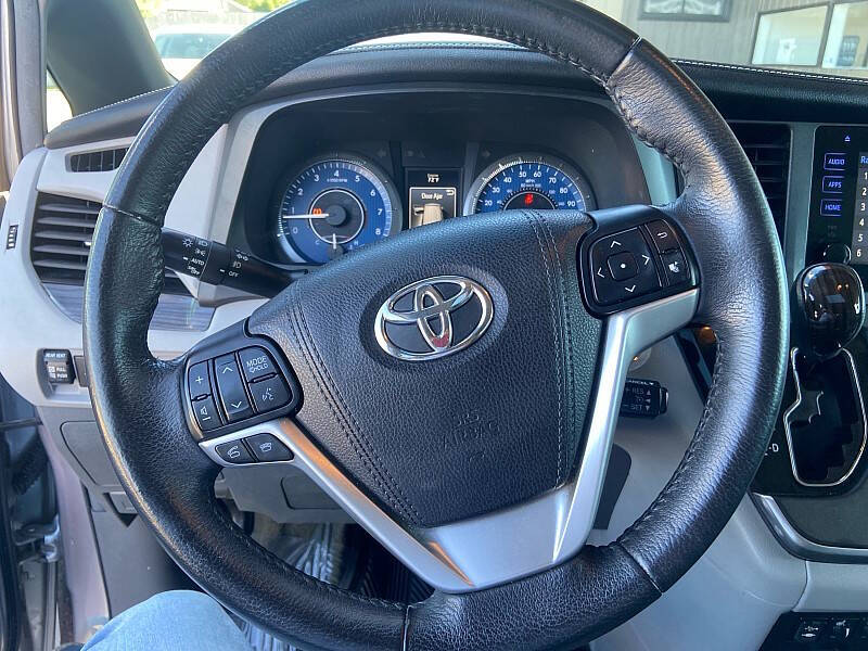 2017 Toyota Sienna