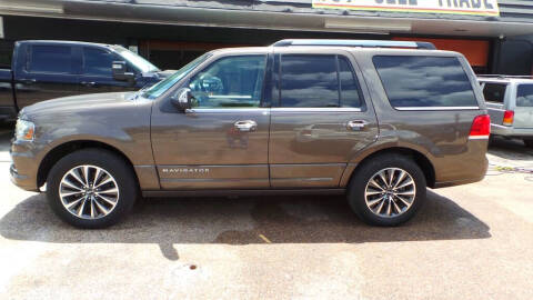 2016 Lincoln Navigator Select
