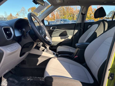 2024 Hyundai Venue SEL