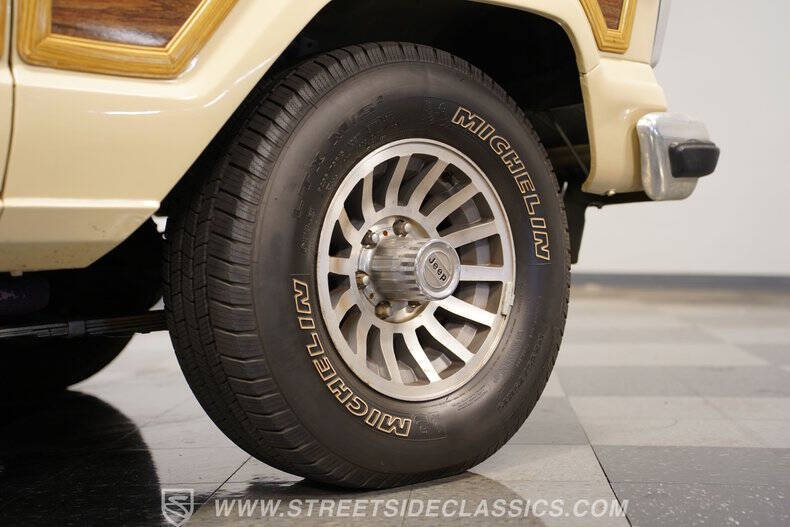 1989 Jeep Grand Wagoneer