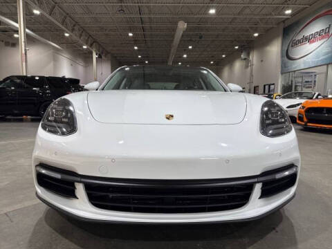 2017 Porsche Panamera