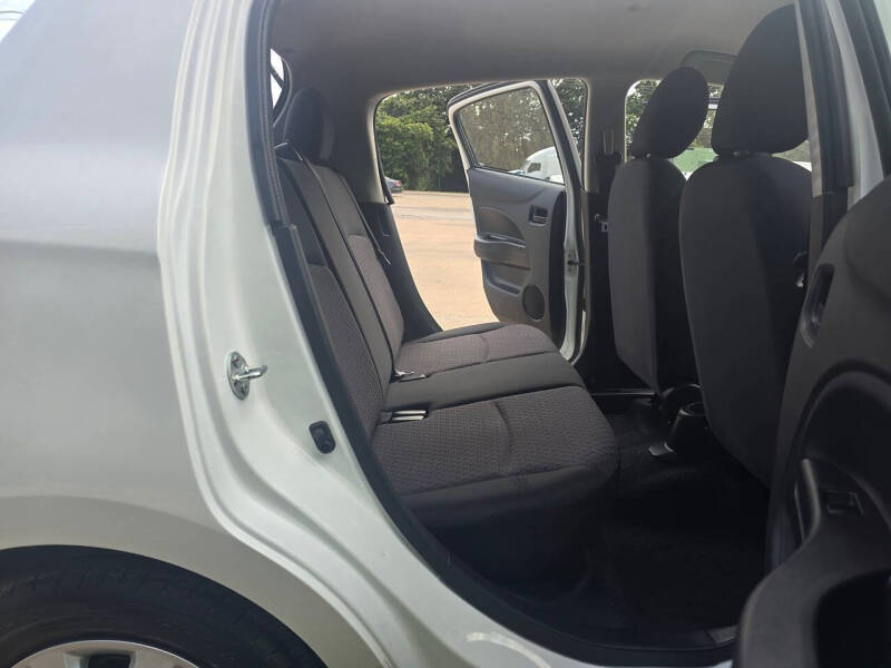 2019 Mitsubishi Mirage ES