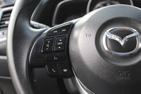 2016 Mazda MAZDA3 i Sport