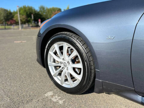 2014 Infiniti Q60 Coupe Journey