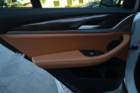 2023 BMW X4 xDrive30i