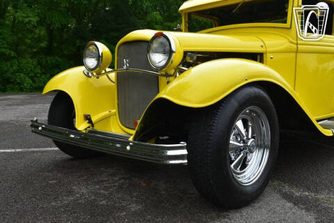 1932 Ford F-100