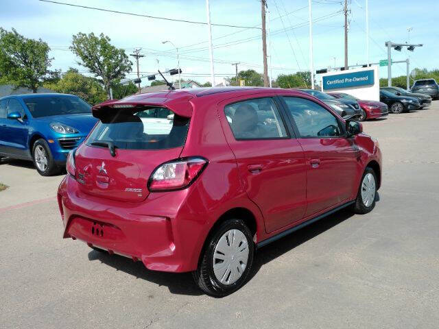 2024 Mitsubishi Mirage ES