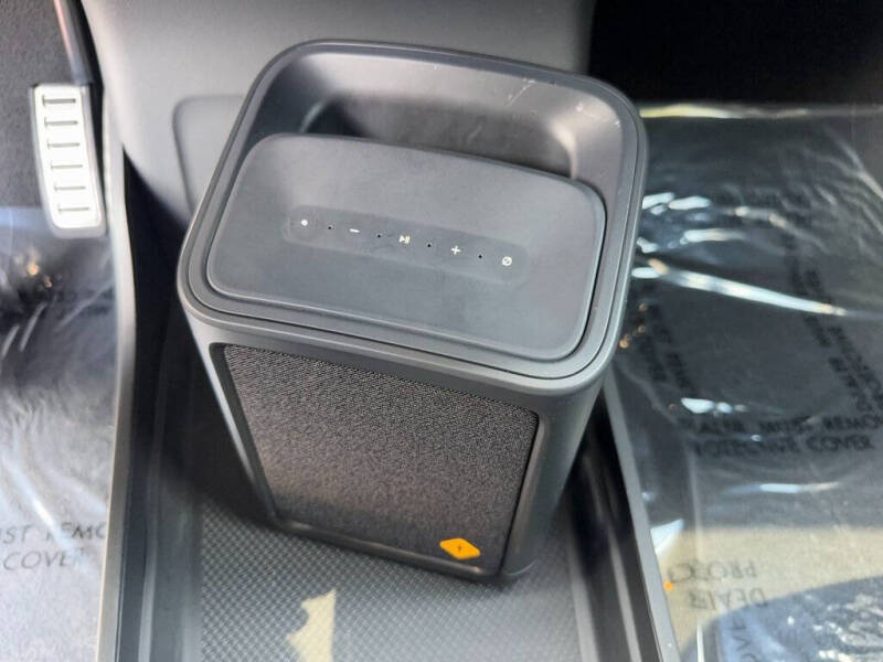 2022 Rivian R1T Adventure