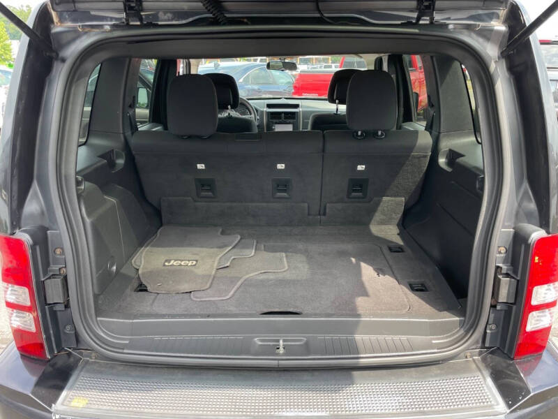 2012 Jeep Liberty Latitude