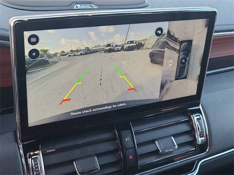 2024 Lincoln Navigator Premiere