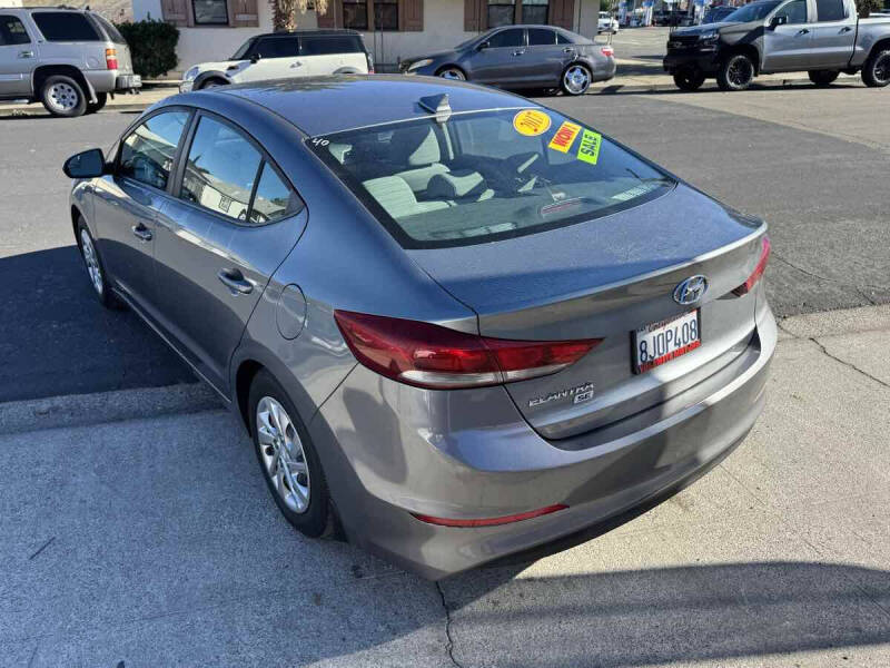 2017 Hyundai Elantra