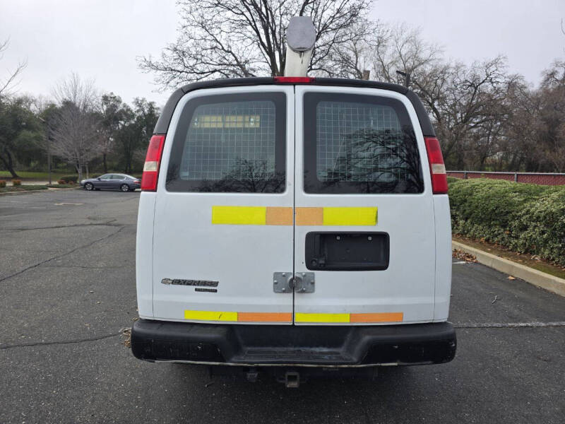 2013 Chevrolet Express 2500